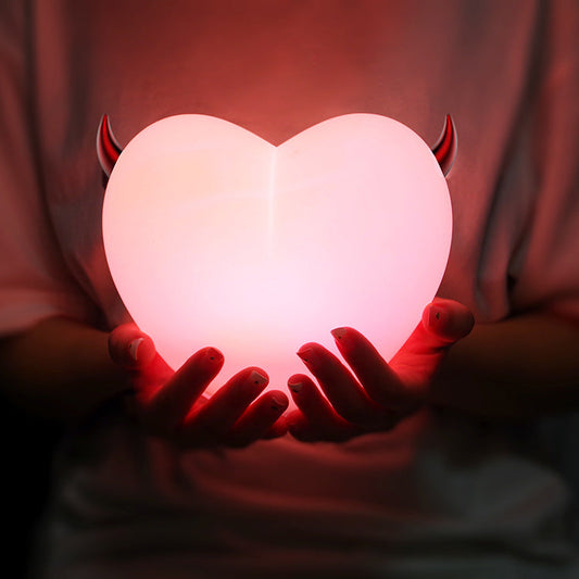 Lumière de Nuit LED Coeur de Diable Halloween - Cadeau Parfait pour Enfants et Filles