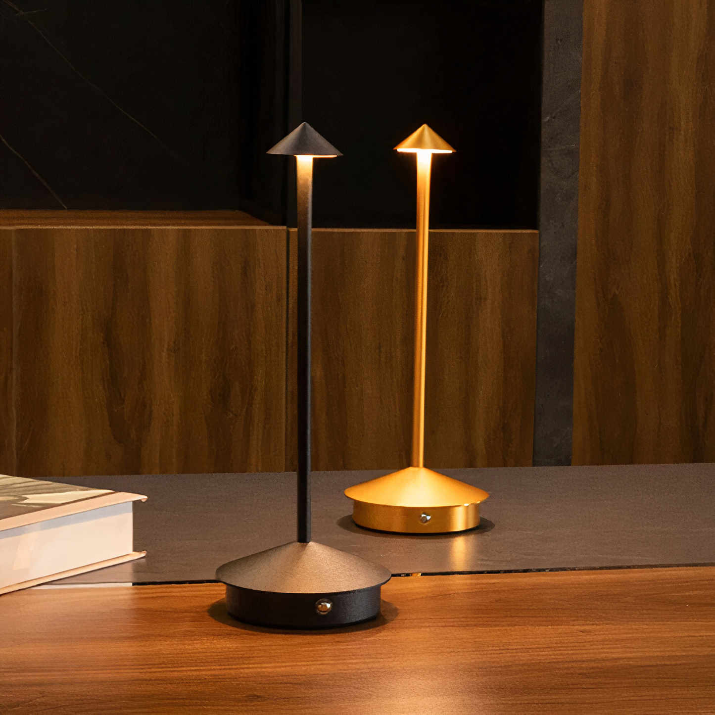 Chic GlowLite Lampe de Bureau - Éclairez votre espace de travail