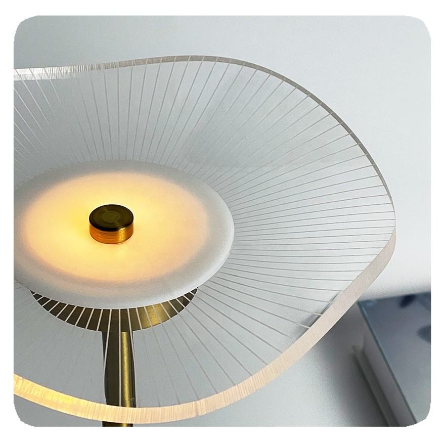 Floroux - Lampe de table LED moderne pour une atmosphère chaleureuse et accueillante