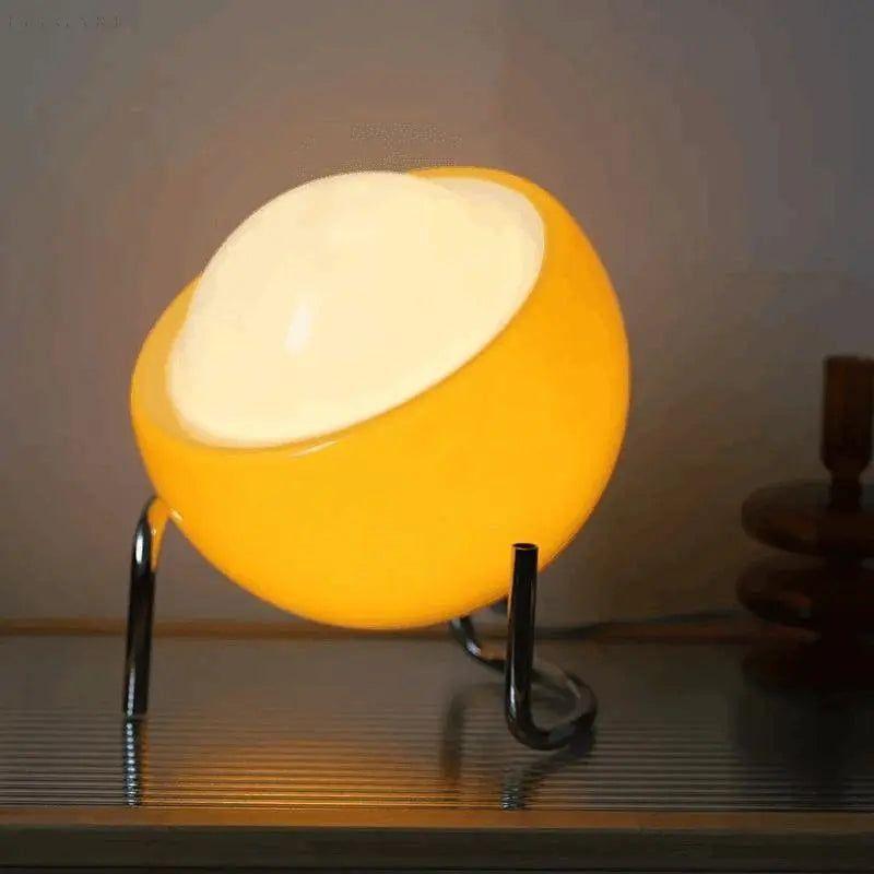 Lampe de table nordique orange rétro
