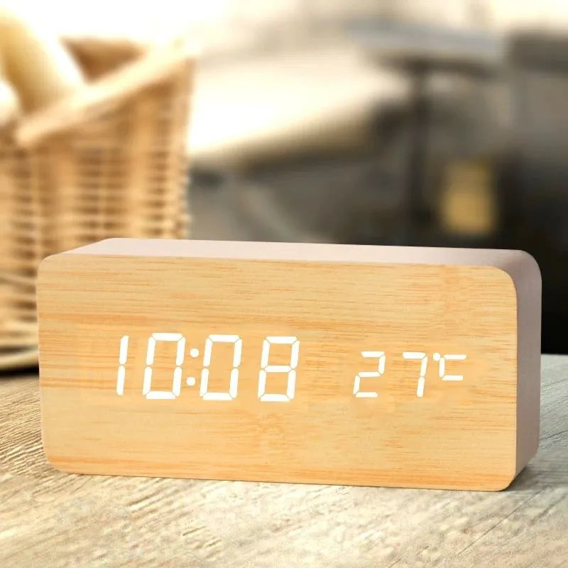 Horloge BoisÉco – Réveil Numérique en Bois avec Affichage LED