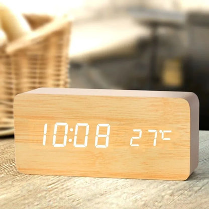 Horloge BoisÉco – Réveil Numérique en Bois avec Affichage LED