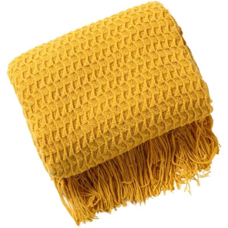 Élégance de la tradition, couverture à motif 'héritage' – Un complément intemporel pour votre maison !