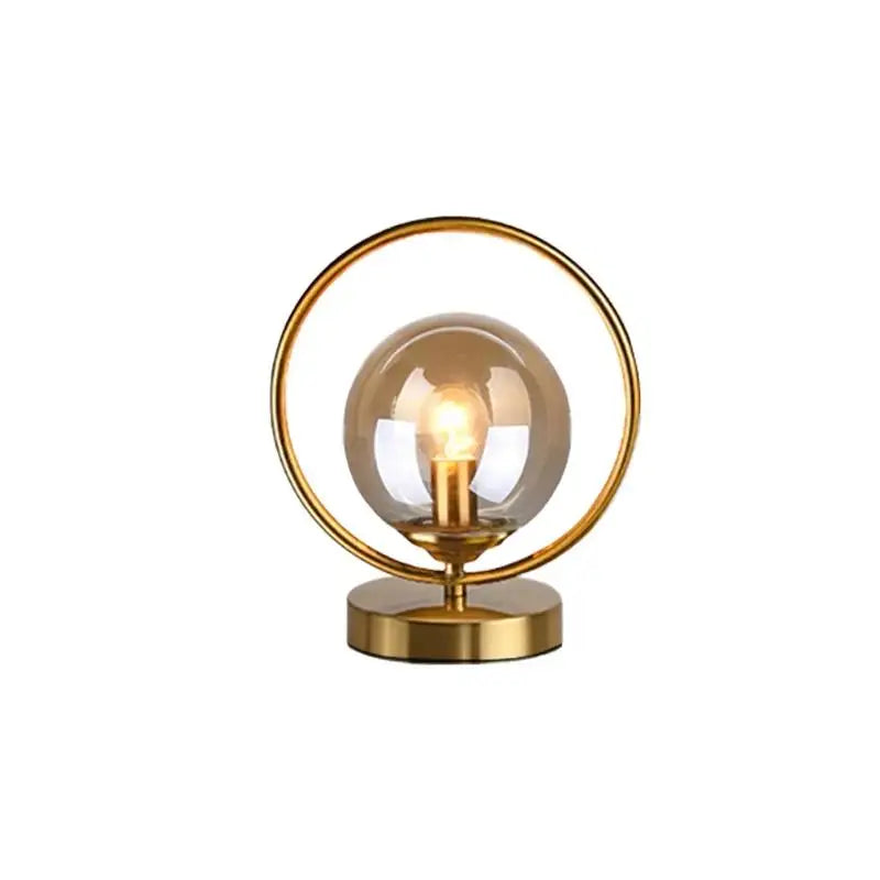 BallGlow - Lampe en Verre Luxe avec Accents en Laiton pour Intérieur Moderne