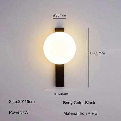 Éclairage décoratif avec boule en verre blanc laiteux