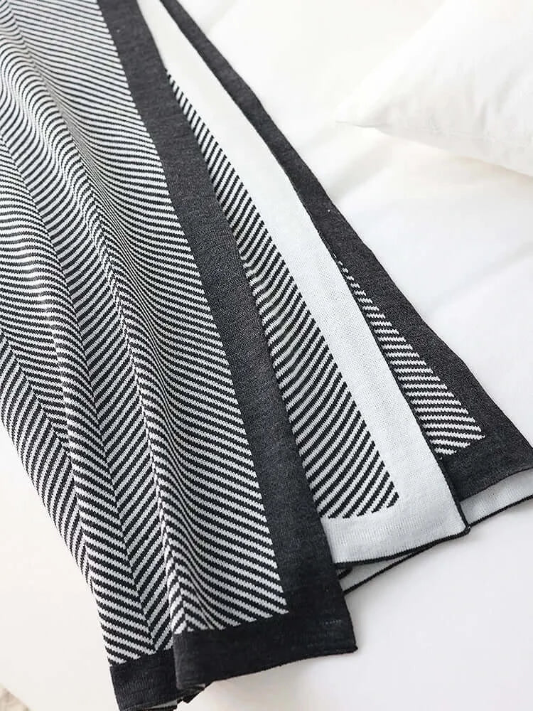 Couverture en tricot en chevrons luxueuse [130x180CM]