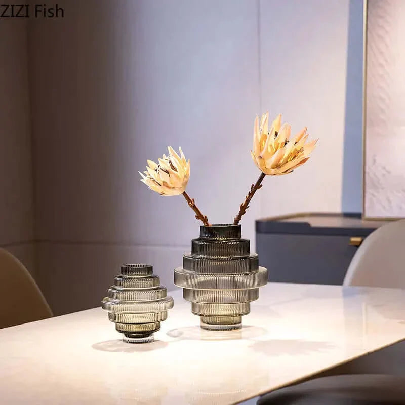 Créativité Collection de vases en verre ambre - Floroux Homeware