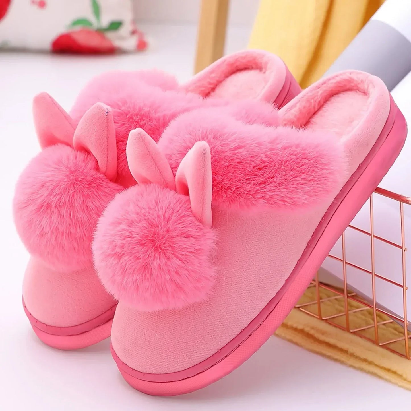 Chaussons en Peluche Bunny - Chaussons en Luxe Peluche avec de Jolis Oreilles de Lapin pour la Maison