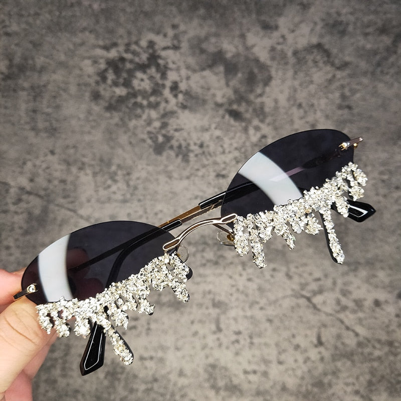 Cry me a Glitter – Lunettes de festival scintillantes