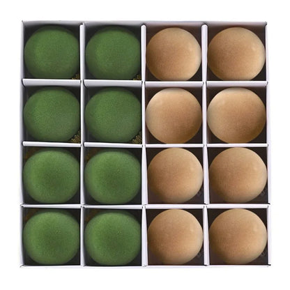 Ensemble de boules décoratives en velours pour Noël - Sphères décoratives pour arbre et décoration de vacances, accent festif élégant 16PCS 6cm (2,3 pouces)