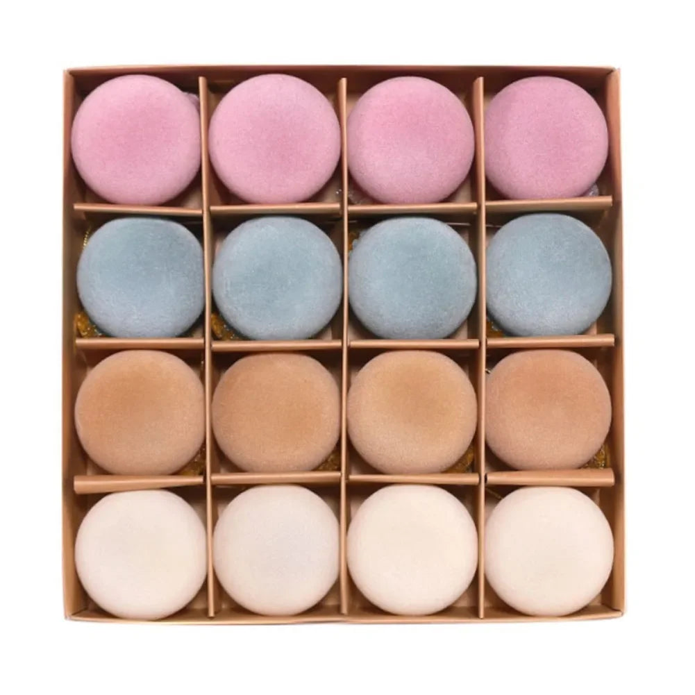 Ensemble de boules décoratives en velours pour Noël - Sphères décoratives pour arbre et décoration de vacances, accent festif élégant 16PCS 6cm (2,3 pouces)