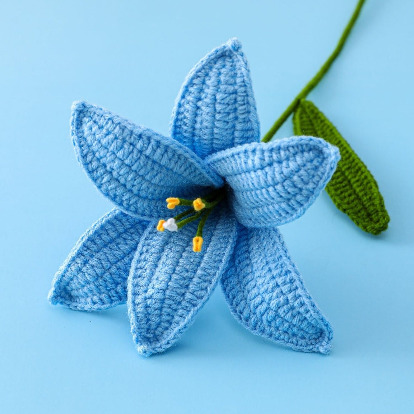 Fleurs au Crochet Lily Décor