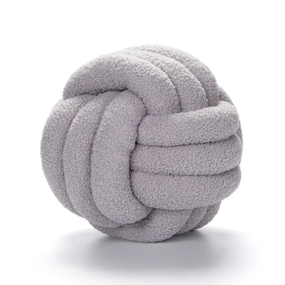 Coussin - Douillet - Boule nouée à la main - Peau de mouton
