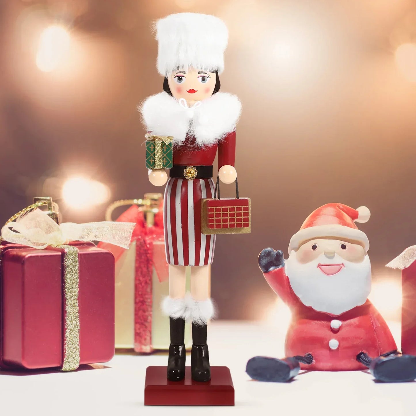 Casse-noisette en bois élégant - Classique festif