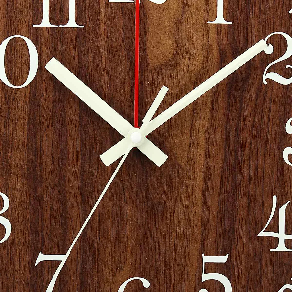 GlowClock – Luxe Horloge Mural en Bois avec Éclairage Nocturne