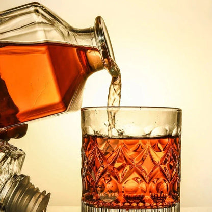 Floroux Glass Decanter Set | Elegant Whisky Decanter | Luxurious Gift Idea | For Spirits and Wine