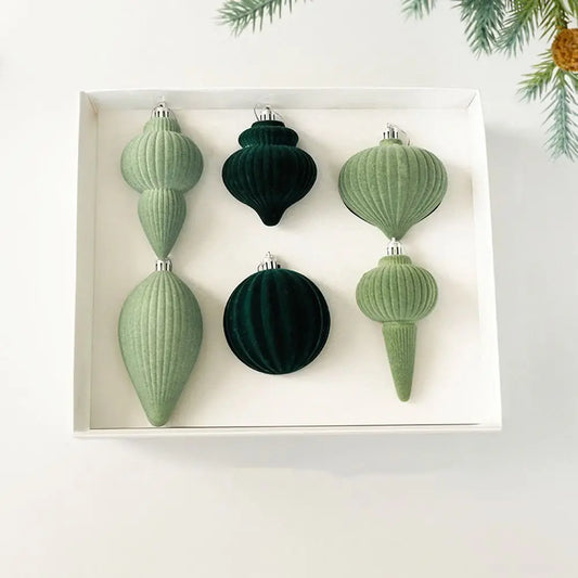 Boules de Noël en velours élégantes incassables - Décor d'arbre de Noël vert, réutilisables et toucher doux 6PCS