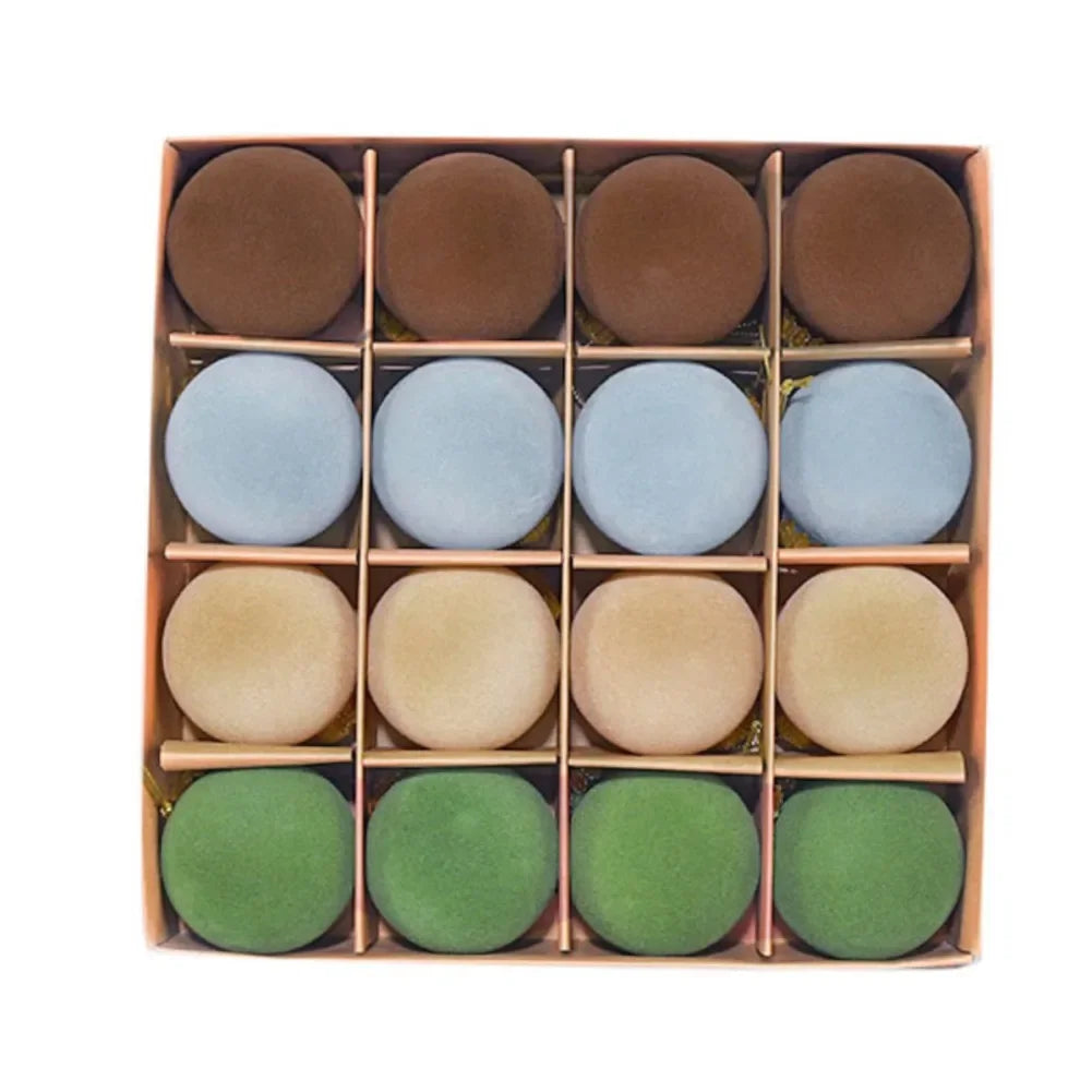 Ensemble de boules décoratives en velours pour Noël - Sphères décoratives pour arbre et décoration de vacances, accent festif élégant 16PCS 6cm (2,3 pouces)