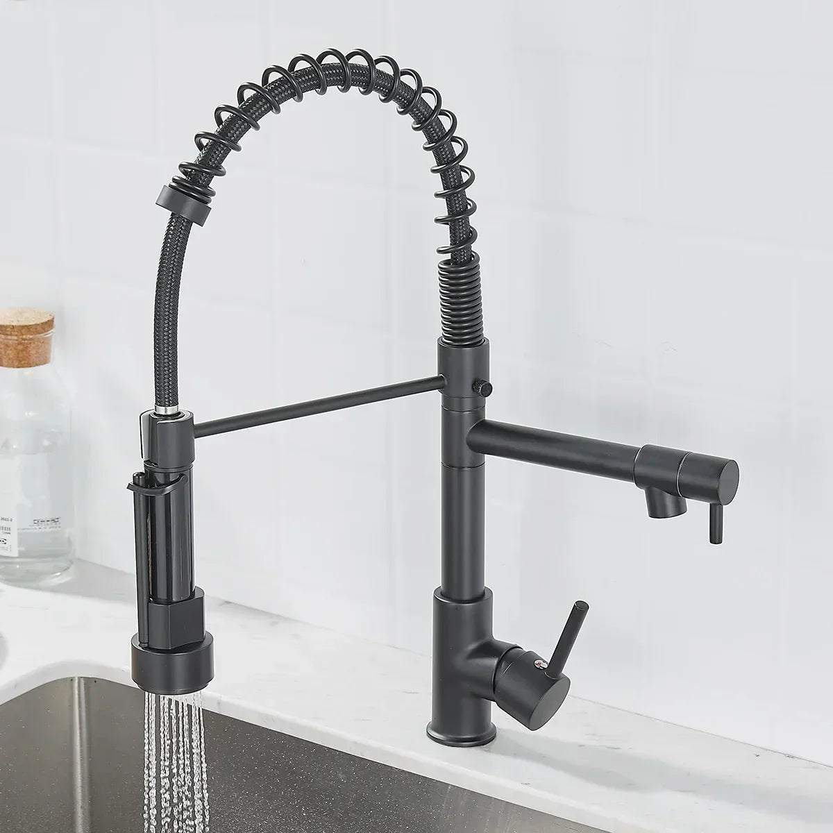 Floroux double outlet faucet | Modern design | Multifunctional kitchen faucet | High-quality materials
