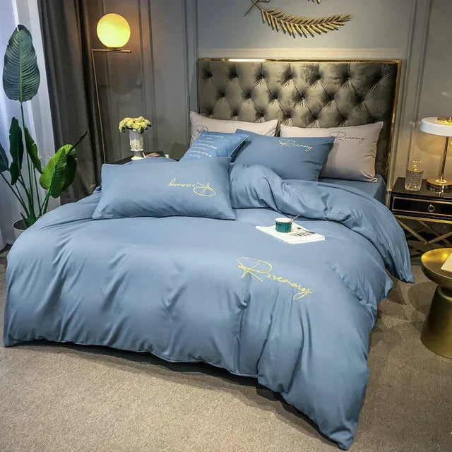 EmbroiLux - Housse de couette luxe avec broderie élégante