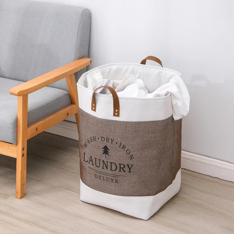Panier à linge élégant avec poignées