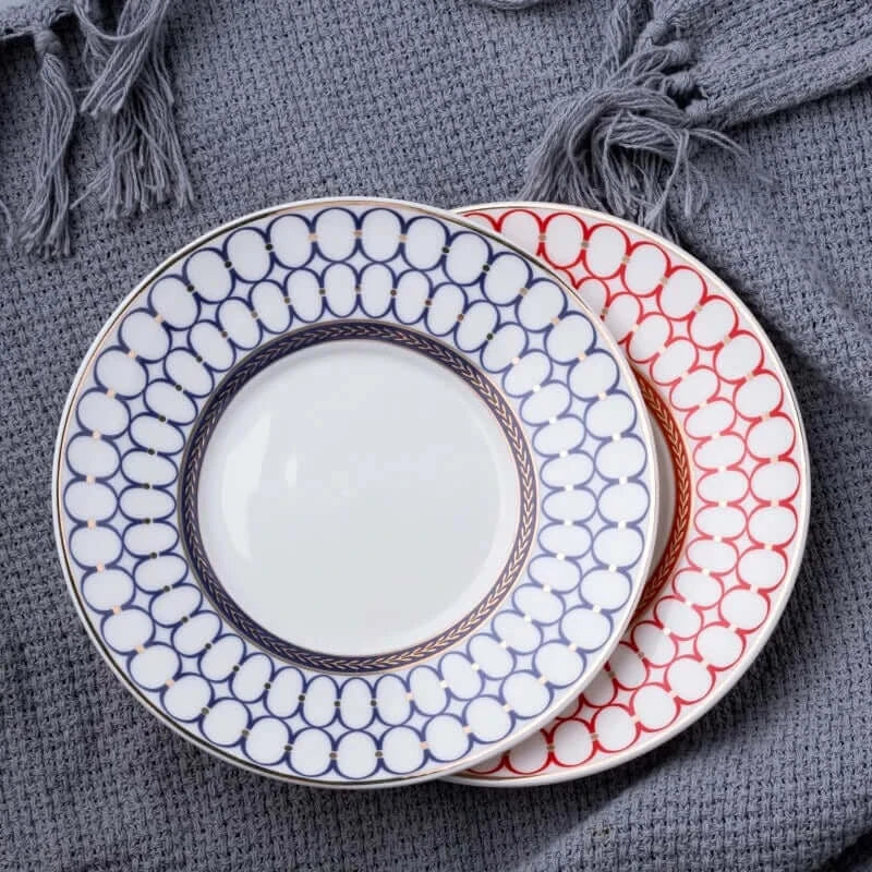 Fines tasses à café en porcelaine