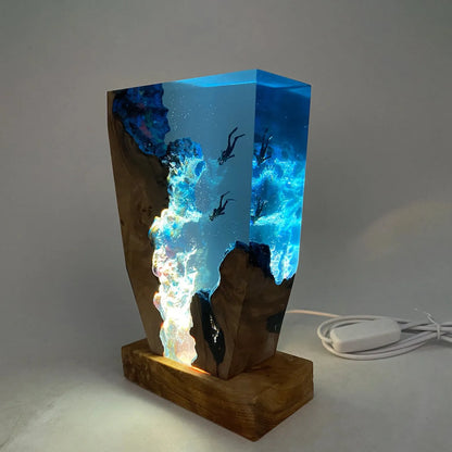 OceanGlow Luxe Lampe de Table Éclairante – Résine Époxy Sereine avec Charge USB