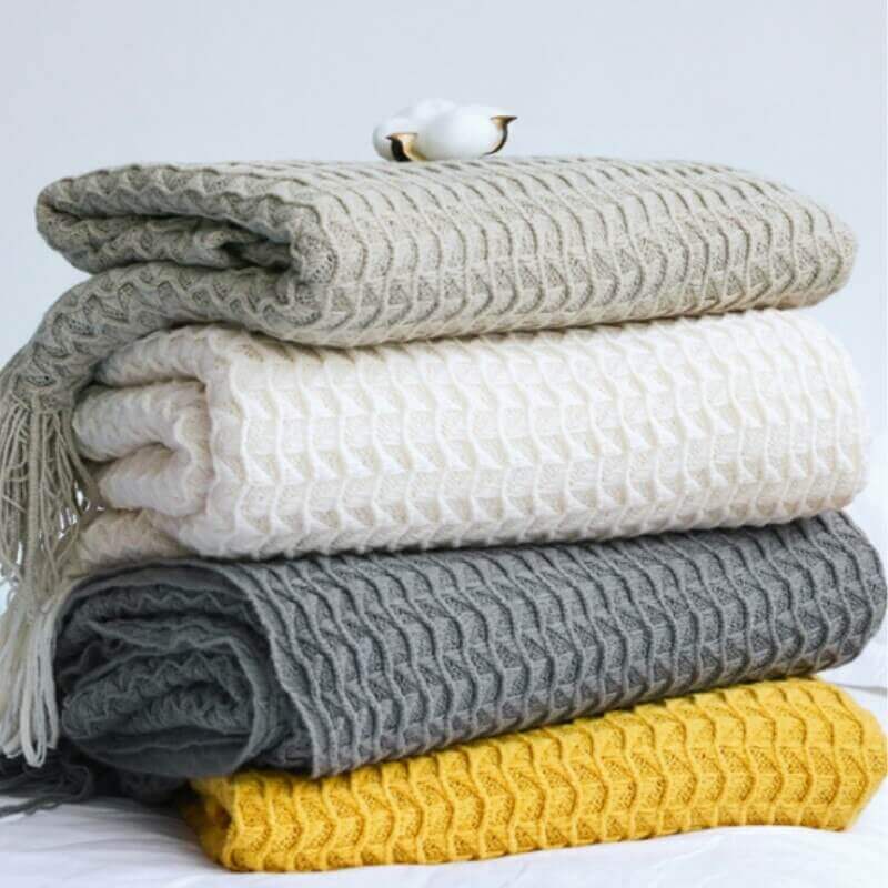 Élégance de la tradition, couverture à motif 'héritage' – Un complément intemporel pour votre maison !