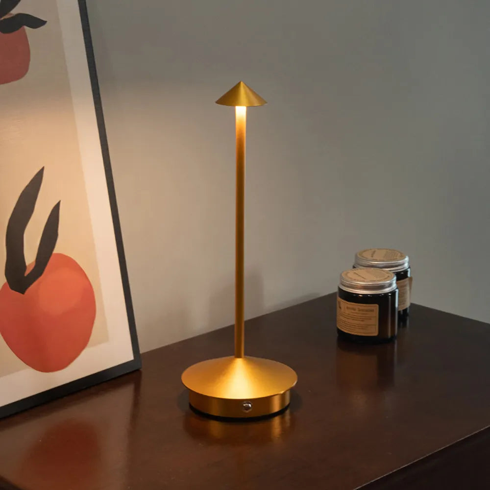Chic GlowLite Lampe de Bureau - Éclairez votre espace de travail