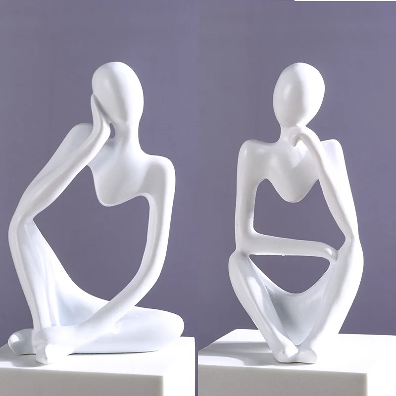 Ensemble de sculptures nordiques modernes 'Le Penseur' comme décoration élégante pour le salon et le bureau