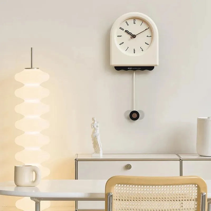 CremePendulum Clock - Horloge mural coréen au design moderne