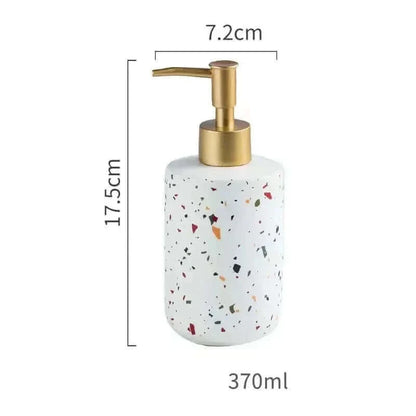 Accessoires de salle de bain en terrazzo peint nordique
