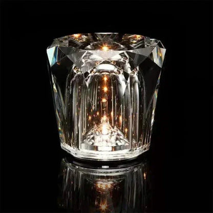 ChicGlow - Lustre en cristal et fer de luxe pour restaurants