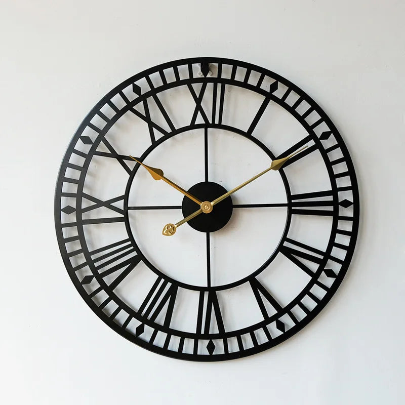 Floroux Charme | Horloge murale en métal élégante au design industriel