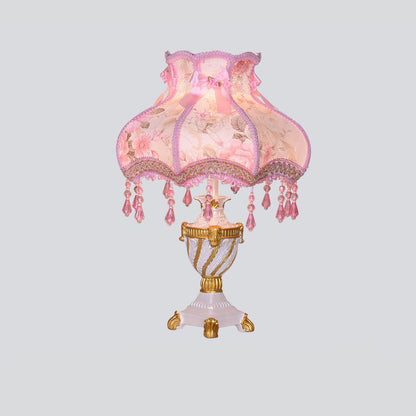 Floroux Lampe de Table Européenne | Tissu & Dentelle | Élégante Base en Résine Lumineuse | Décoration & Éclairage