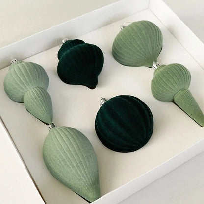 Boules de Noël en velours élégantes incassables - Décor d'arbre de Noël vert, réutilisables et toucher doux 6PCS