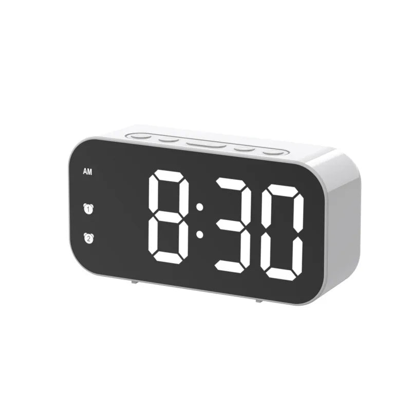 LumiHorloge – Horloge LED avec affichage de température et double alarme