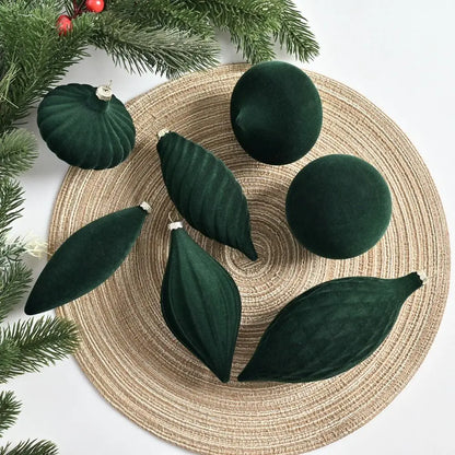 Boules de Noël élégantes en velours flocké incassables - Décorations d'arbre de vacances réutilisables pour l'ambiance festive 27PCS