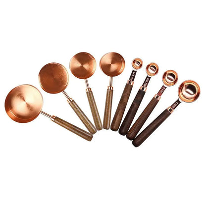 Ensemble de tasses à mesurer en bois d'acacia et cuillère à mesurer en or rose - Essentiels de pâtisserie