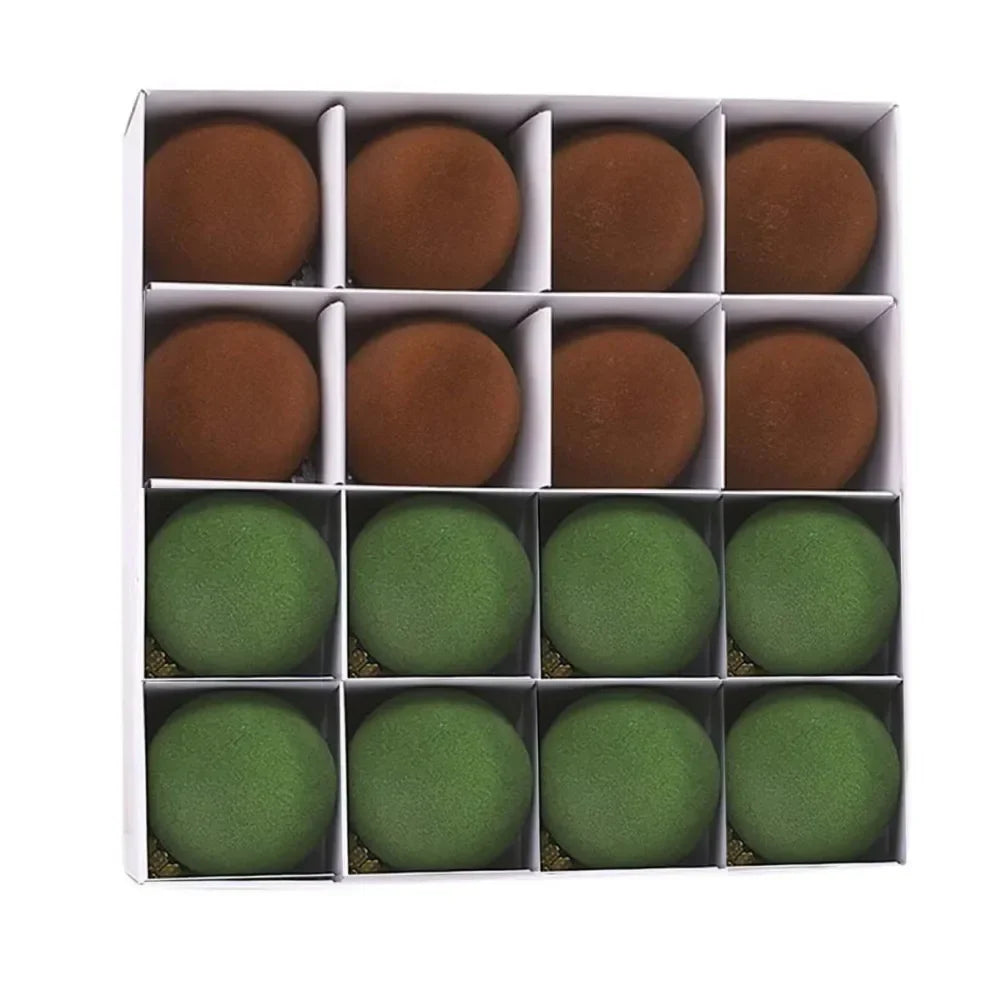 Ensemble de boules décoratives en velours pour Noël - Sphères décoratives pour arbre et décoration de vacances, accent festif élégant 16PCS 6cm (2,3 pouces)