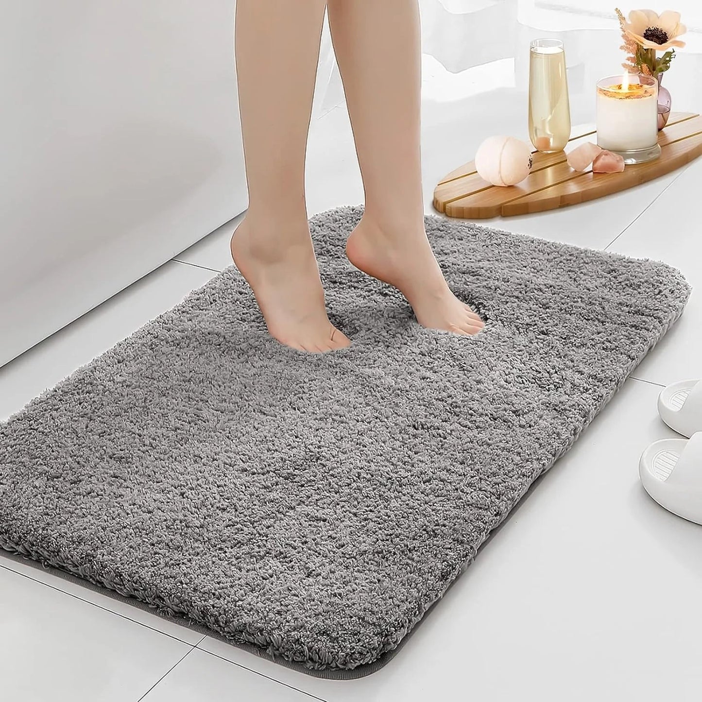 Tapis de bain absorbant l'eau et antidérapant – Votre moment de bien-être quotidien dans la salle de bain
