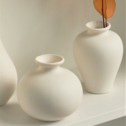 Ensemble de 5 vases blancs - Pure collection de céramique et porcelaine faite à la main