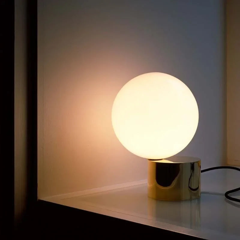 Floroux Globe Lamp Design Diagonal | Modern LED Table Lamp | Decorative Lighting for the Home