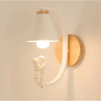 Lampe murale brillante et ludique