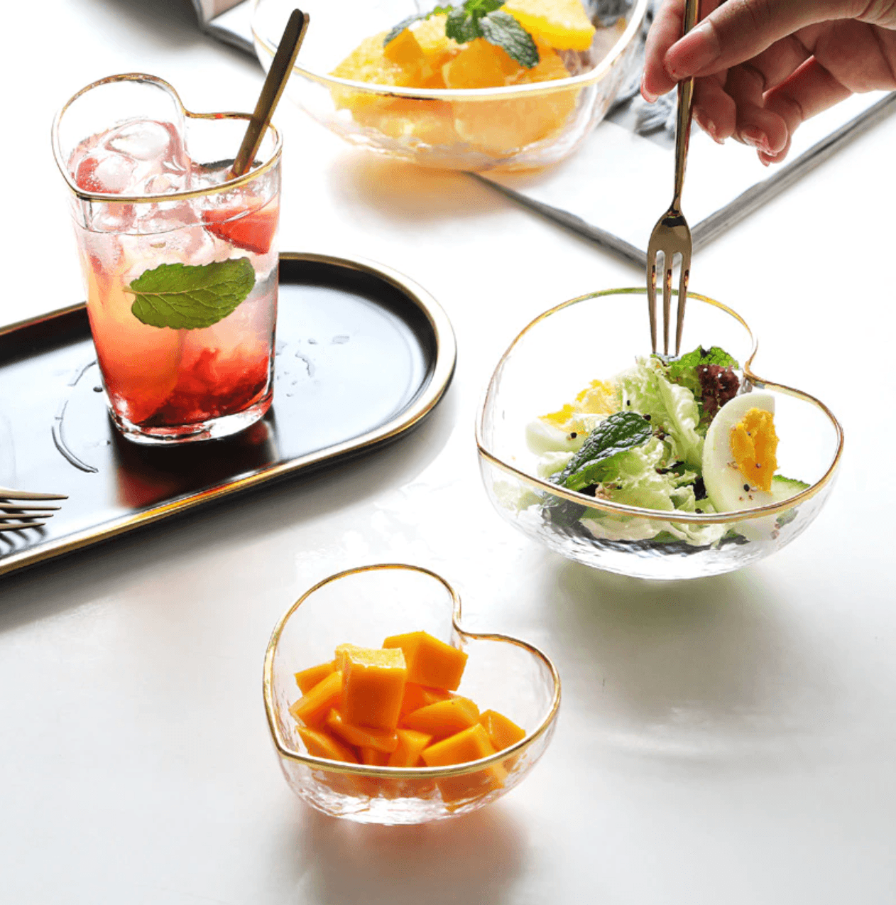 Floroux Glassware Set | Heart-Shaped Bowl and Drinking Glass | Gold-Rimmed Design | Elegant Table Decor