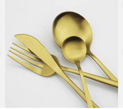 Couverts minimalistes