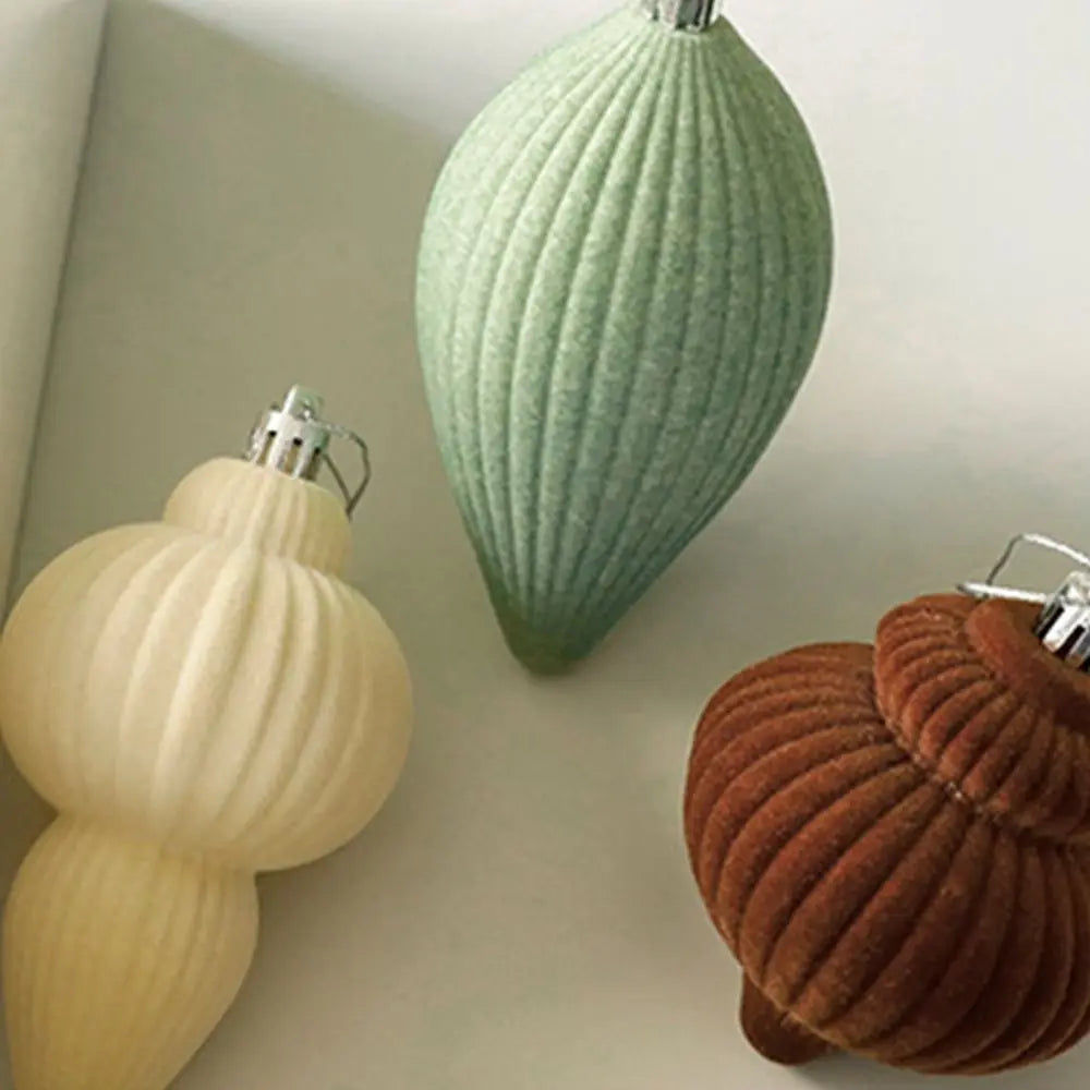 Boules de Noël en velours élégantes incassables - Décor d'arbre de Noël vert, réutilisables et toucher doux 6PCS