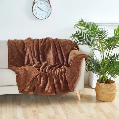 DouxCocon – Couverture Shaggy Luxe et Étanche pour Détente