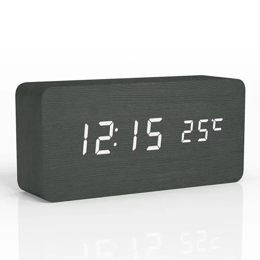 Horloge BoisÉco – Réveil Numérique en Bois avec Affichage LED