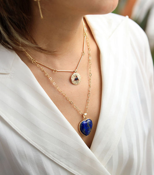 Collier Althea – Élégante Chaîne de Lapis Protecteur